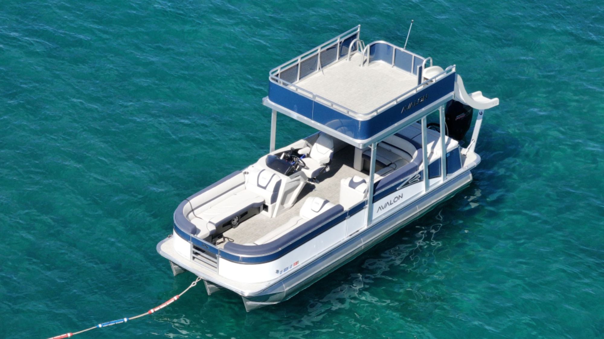 How Do I Rent a Pontoon Boat in Lake Tahoe for a Large Family?